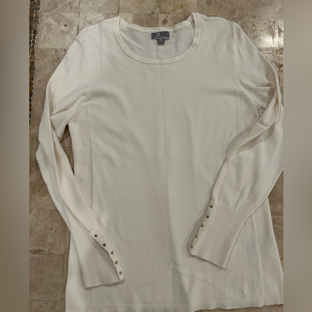 JM‎ Collection CrewNeck Sweater  Excellent Condition       Size M